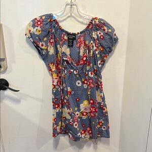 Forever 21 Red and Orange Puff Sleeve Blouse